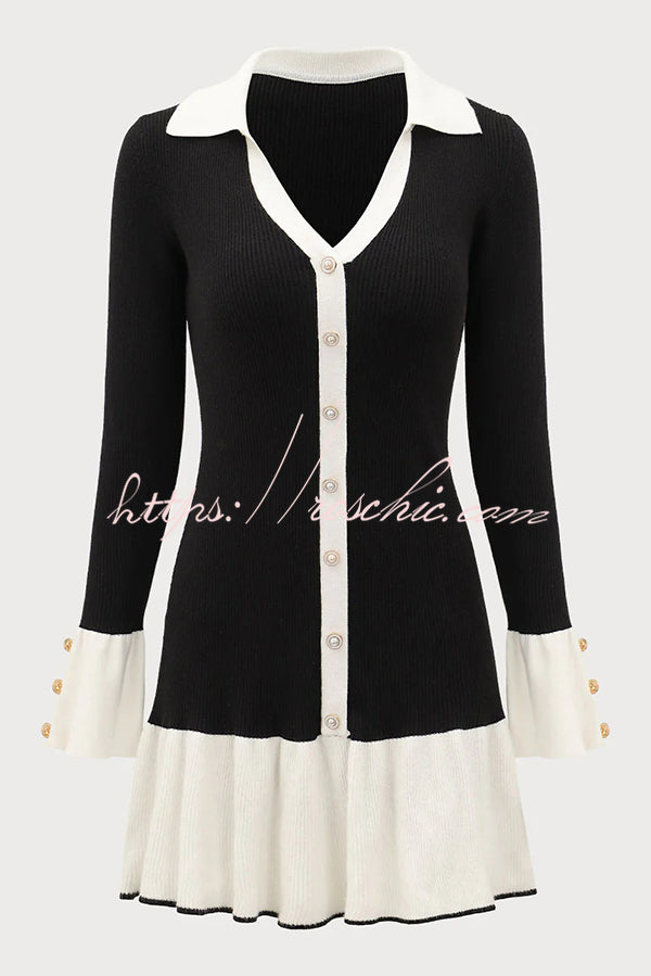Stylish Color-blocked Long-sleeved Button-decorated Knitted Mini Dress